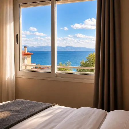 Dahlila's View Apartmán Pogradec